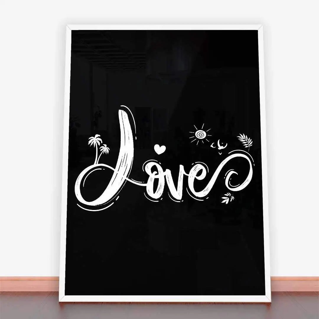 Plakat biały napis Love.