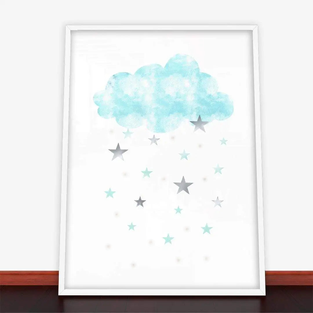Grafika z ramką przedstawiająca plakat Blue Cloud z chmurami i gwiazdami